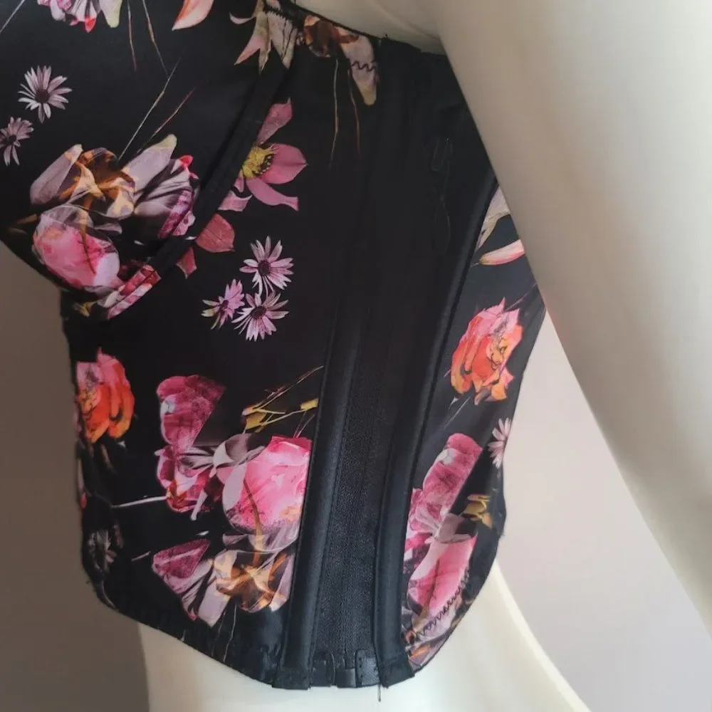 Victoria’s Secret Very Sexy Lightly Lined Bustier 32E (DD)